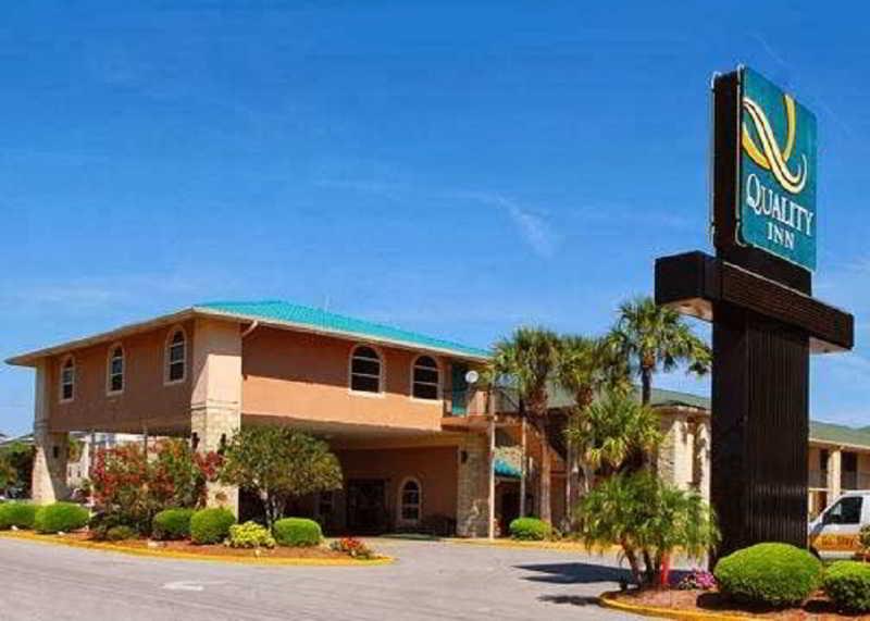 Quality Inn & Suites Orlando Airport Exteriér fotografie