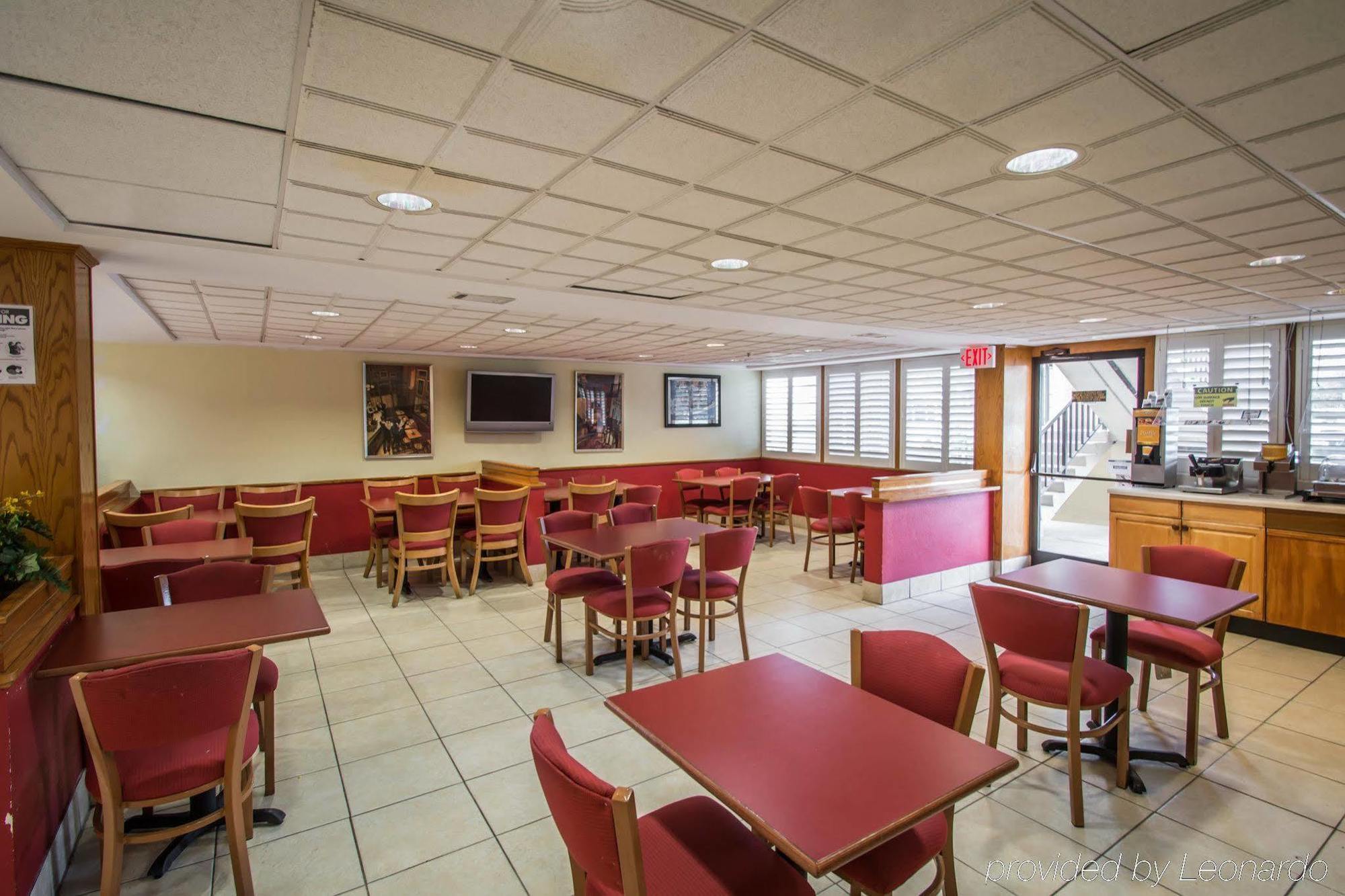 Quality Inn & Suites Orlando Airport Exteriér fotografie
