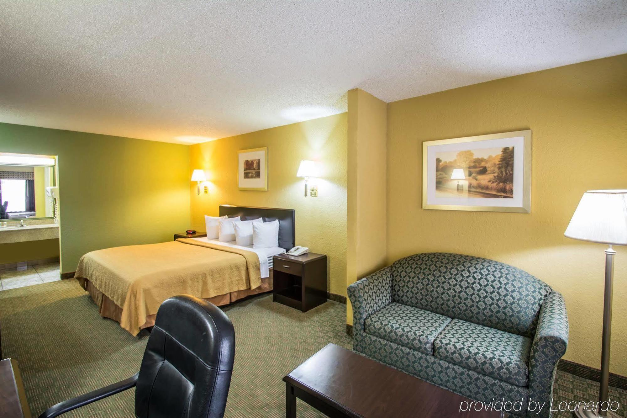 Quality Inn & Suites Orlando Airport Exteriér fotografie
